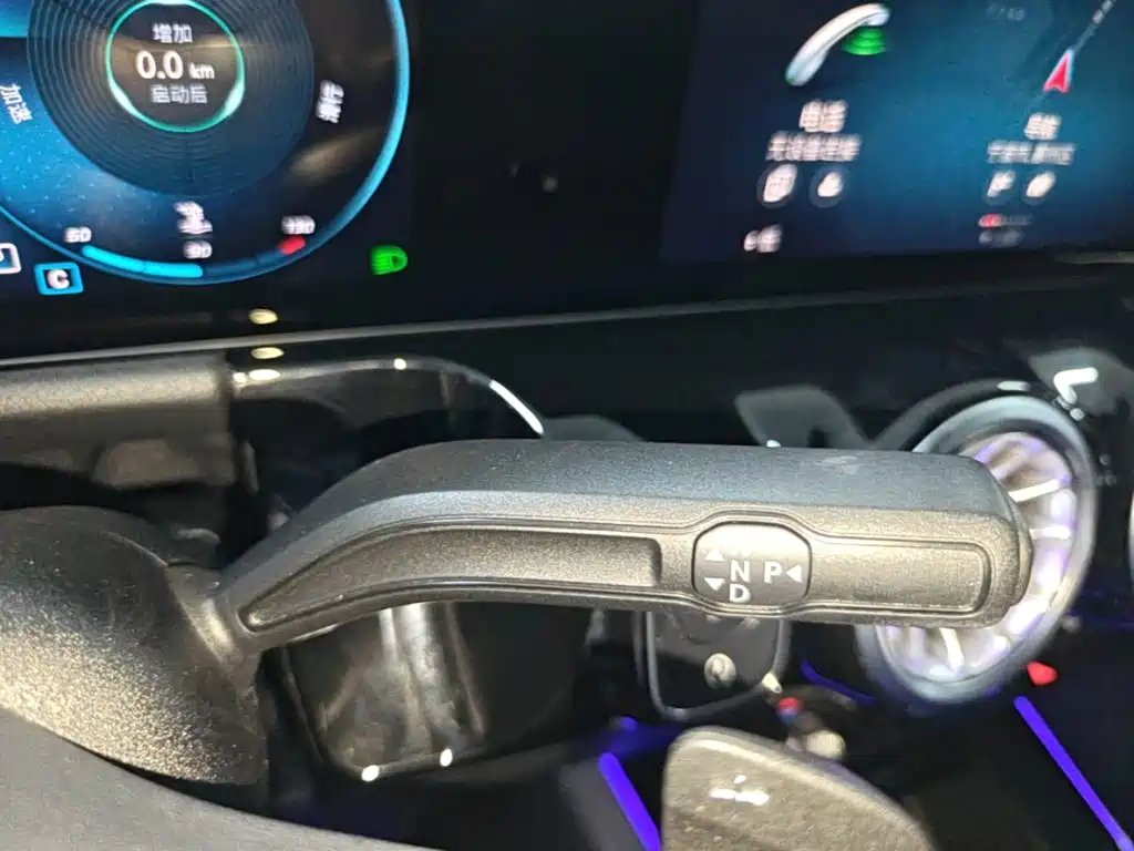 Mercedes-Benz GLA — миниатюра 14