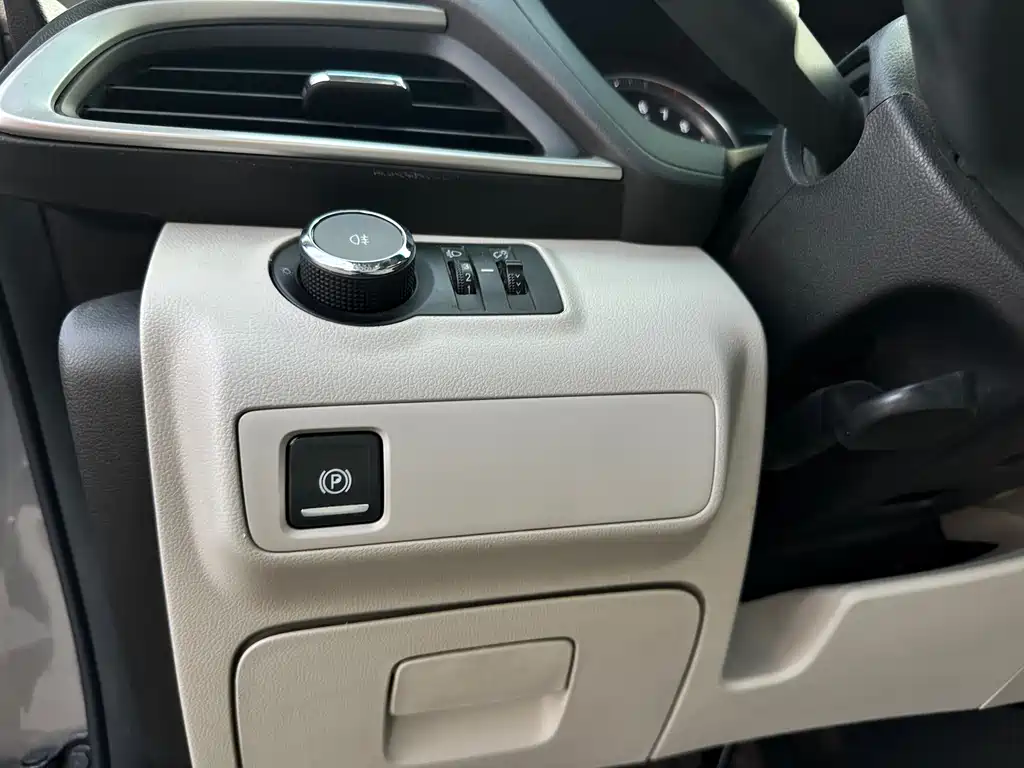 Buick GL6 — миниатюра 20