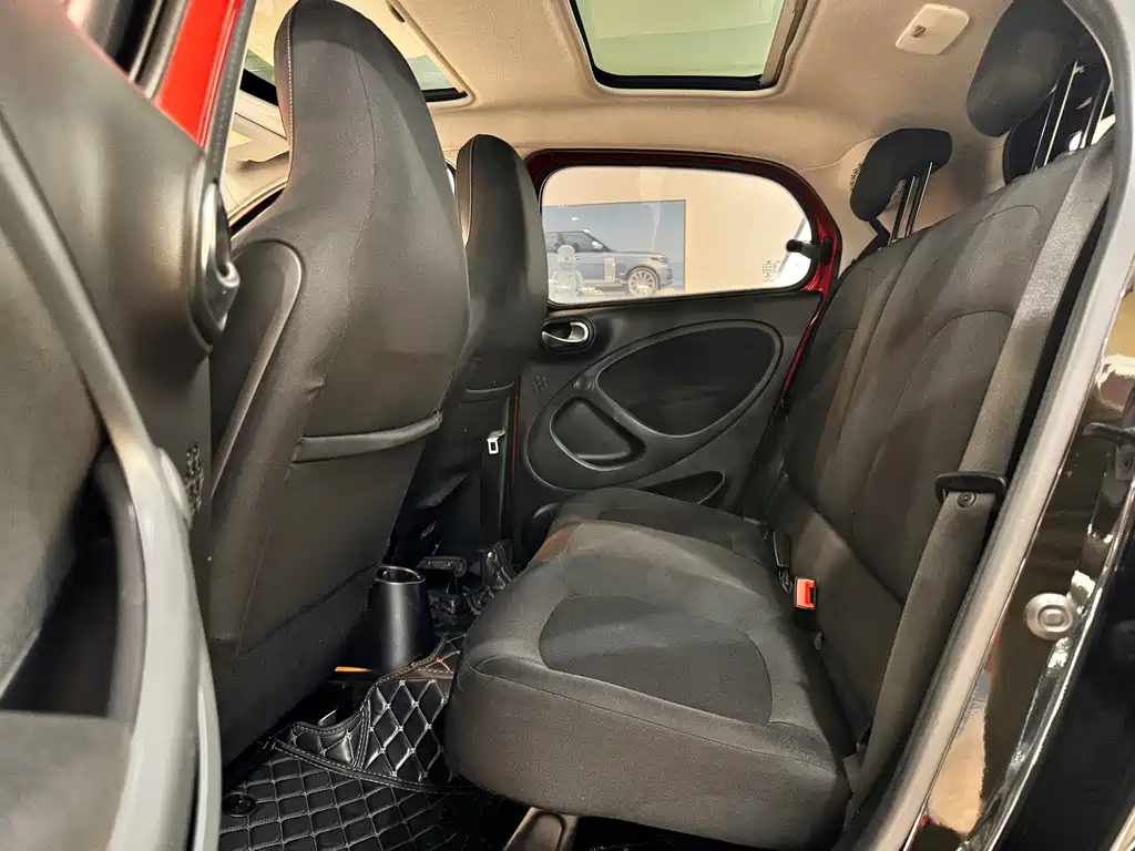smart Smart Forfour — миниатюра 14
