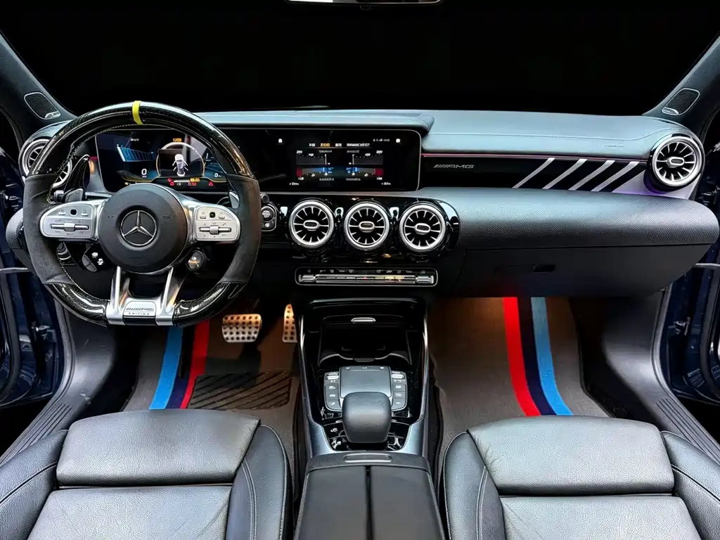 Mercedes-Benz A-Class AMG — миниатюра 4