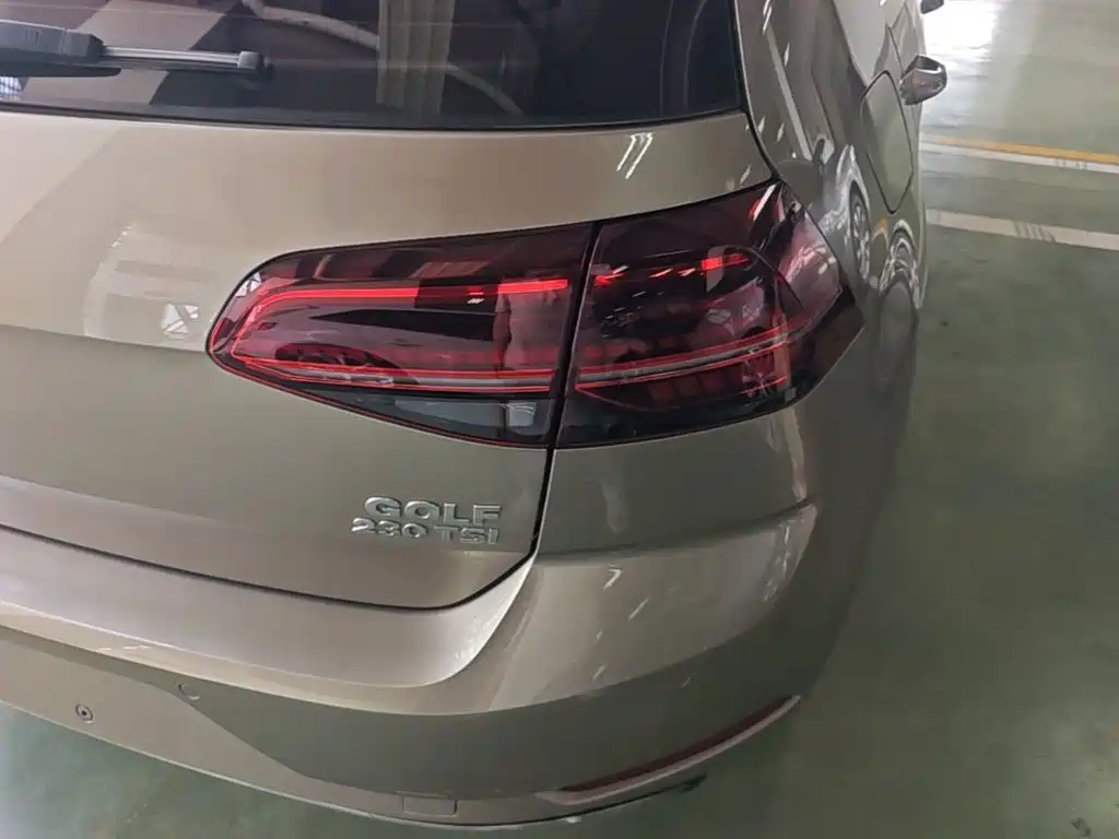Volkswagen Golf — миниатюра 8