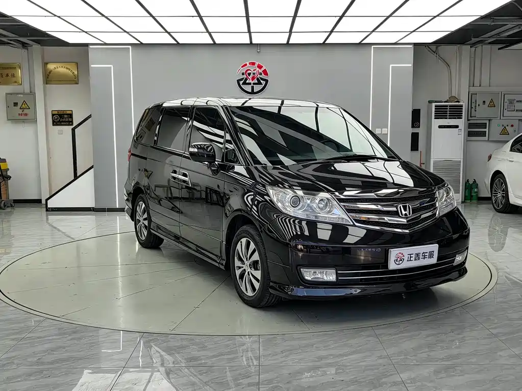 Honda Elysion — миниатюра 3
