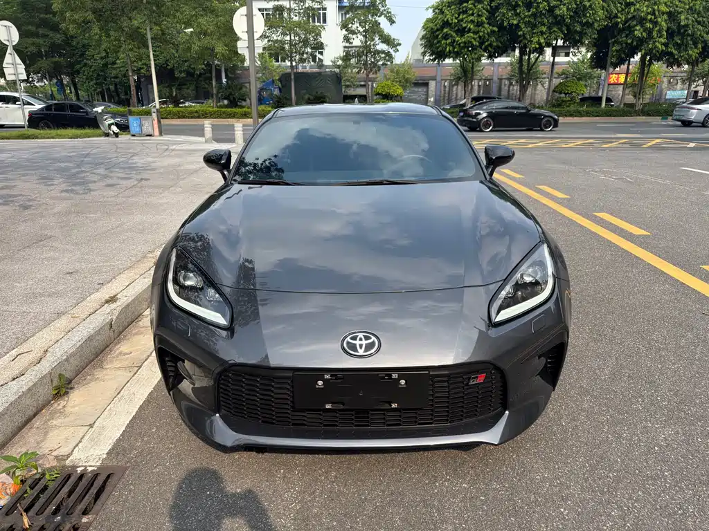 Toyota 86 — миниатюра 2