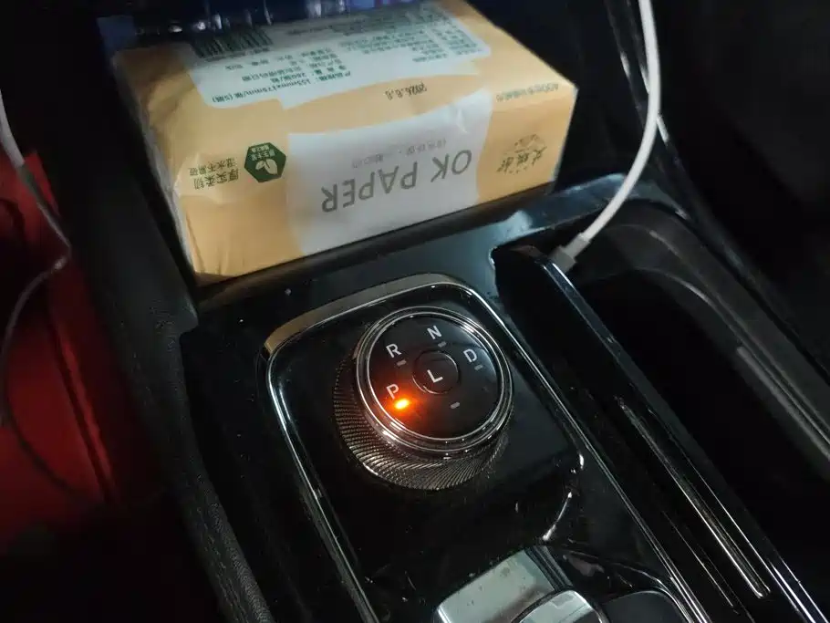 Ford Equator Sport — миниатюра 16