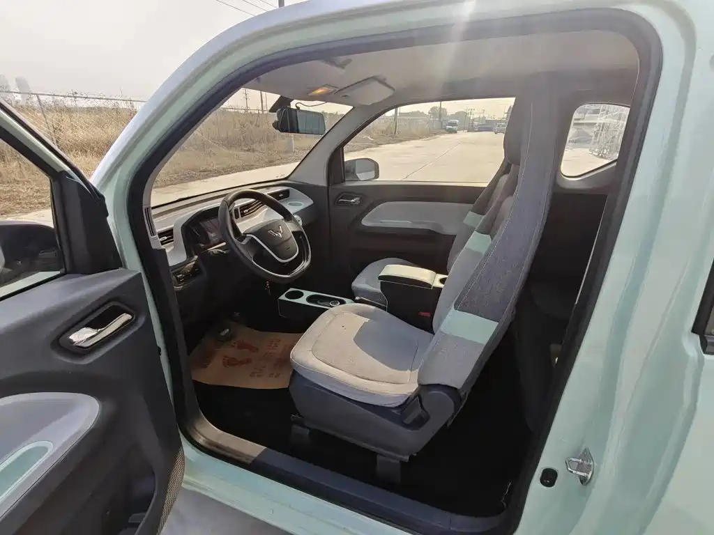 Wuling MINIEV — миниатюра 7