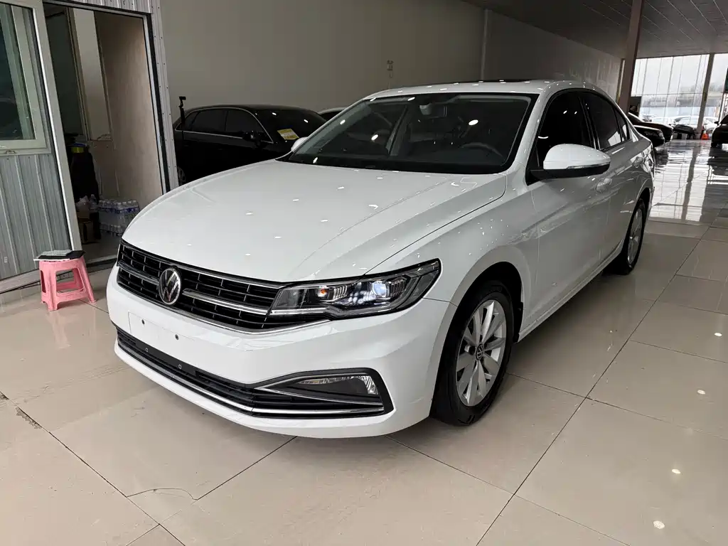 Volkswagen Bora — миниатюра 2
