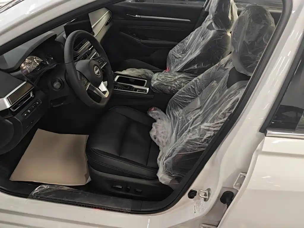 Nissan Teana — миниатюра 15