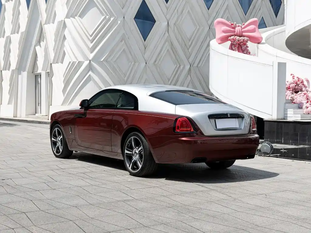 Rolls-Royce Wraith — миниатюра 6