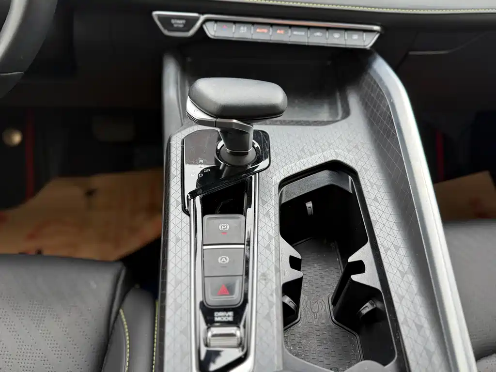 GEELY AUTOMOBILE XINGRUI