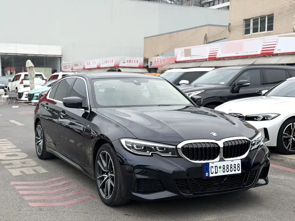 BMW 3 Series — миниатюра 3