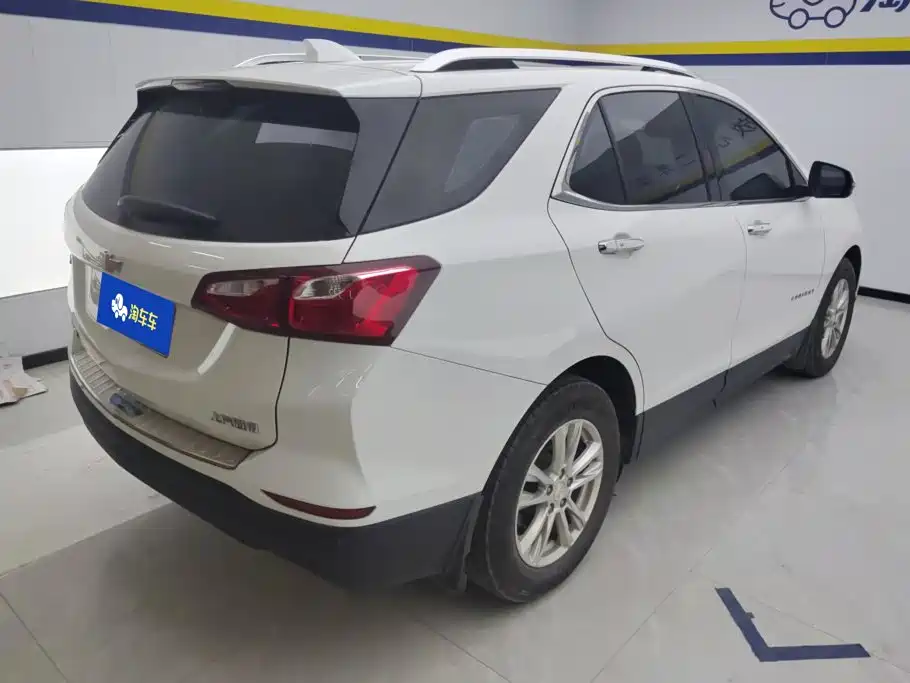 Chevrolet Equinox — миниатюра 3