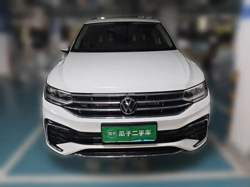 Volkswagen Tiguan L — миниатюра 23