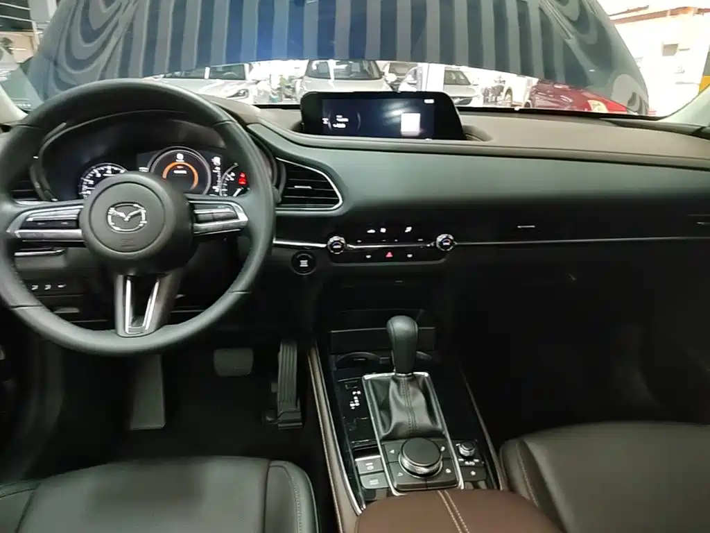 Mazda CX-30 — миниатюра 13
