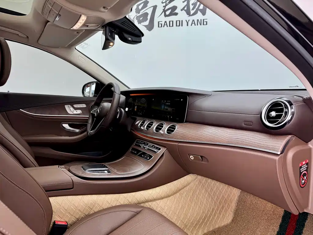 Mercedes-Benz E-Class — миниатюра 15