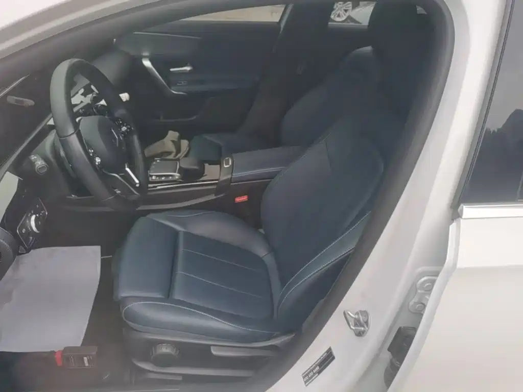 Mercedes-Benz A-Class — миниатюра 15