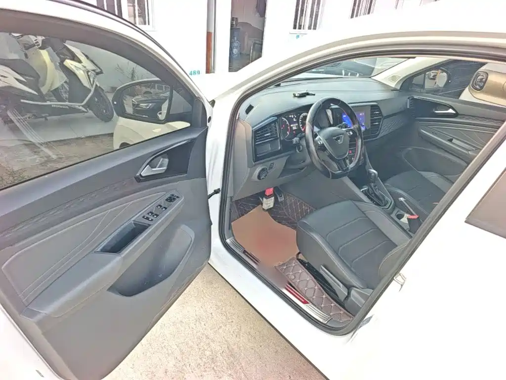 Jetta VS5 — миниатюра 16