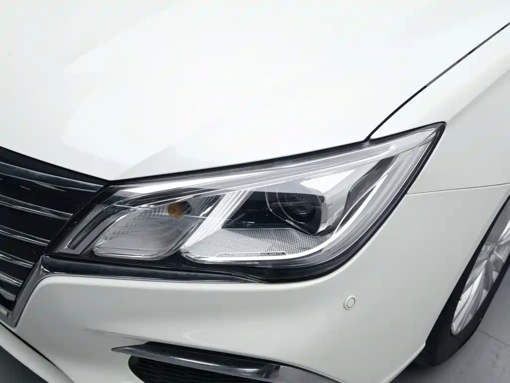 Roewe Ei5 — миниатюра 7
