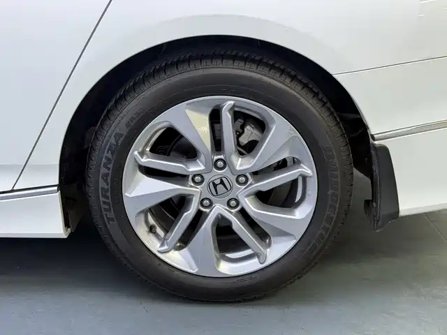Honda Accord — миниатюра 17