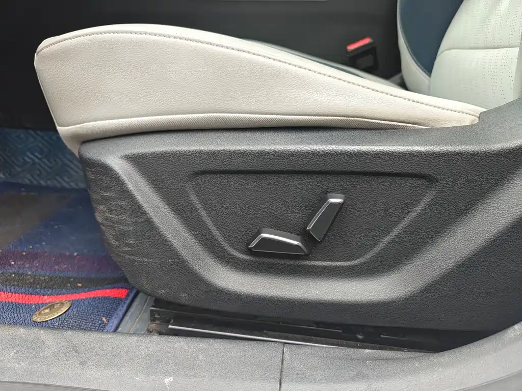 GEELY AUTOMOBILE EMGRAND