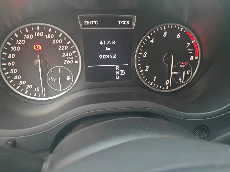Mercedes-Benz B-Class — миниатюра 14