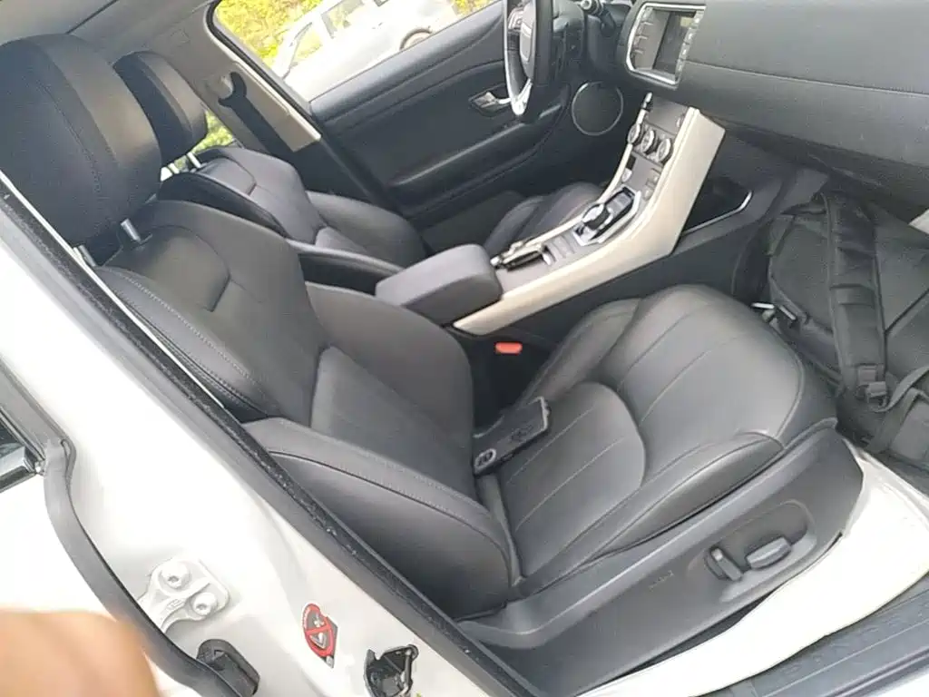 Land Rover Evoque — миниатюра 25