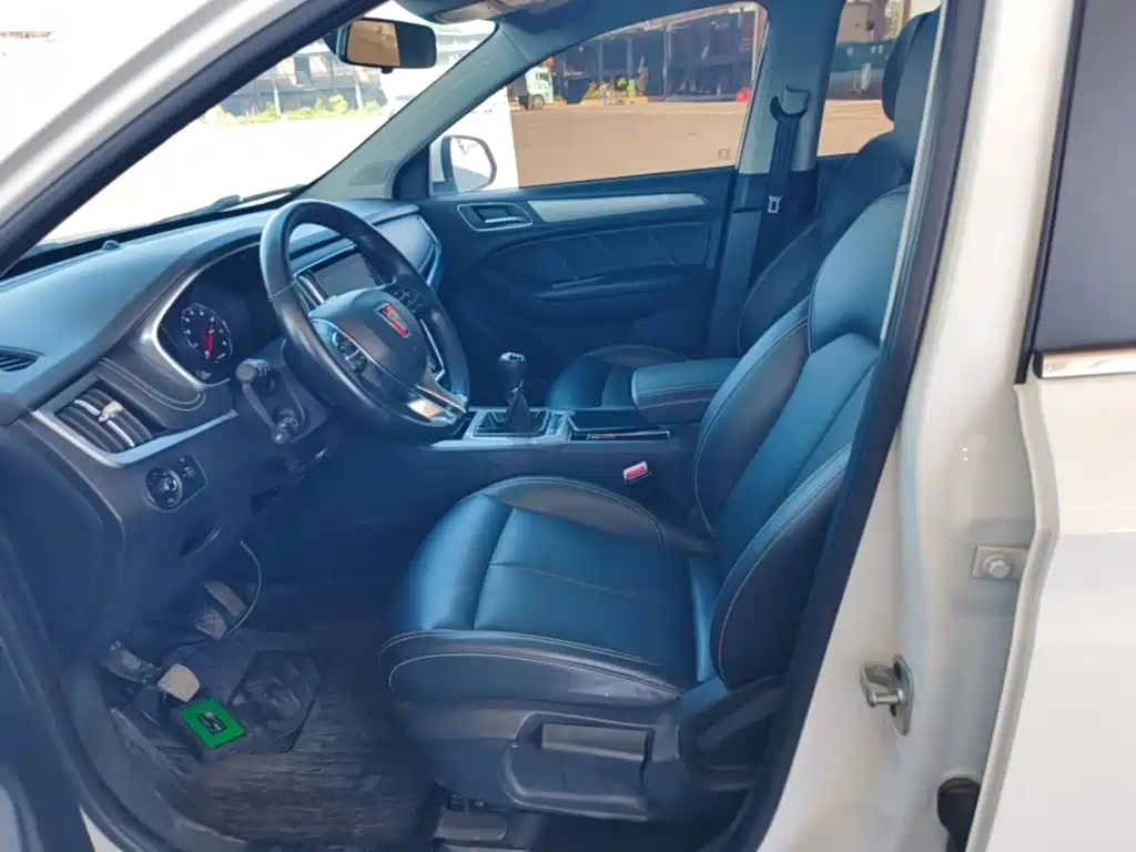 Roewe RX5 — миниатюра 15