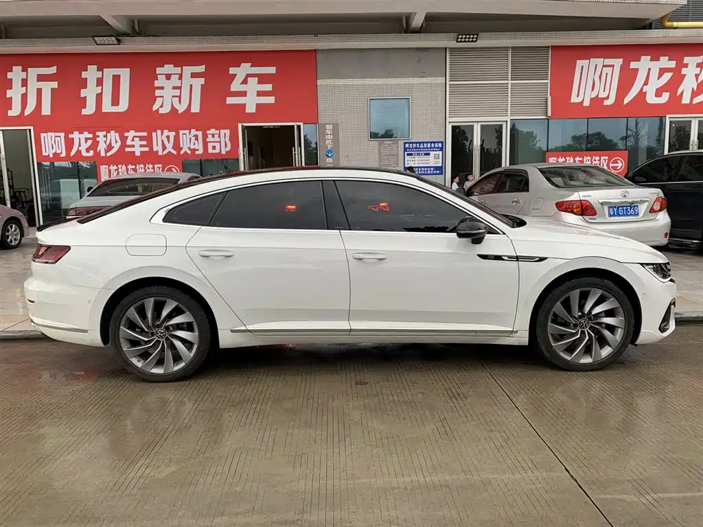 Volkswagen CC — миниатюра 3