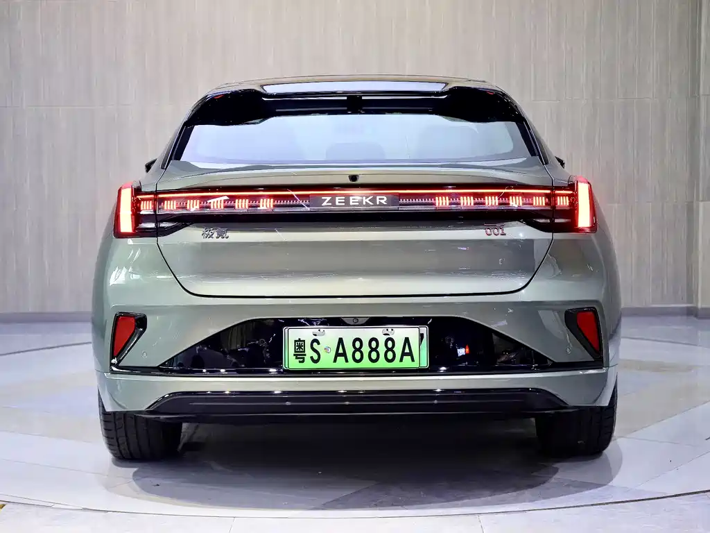 ZEEKR EXTREME KRYPTON 001