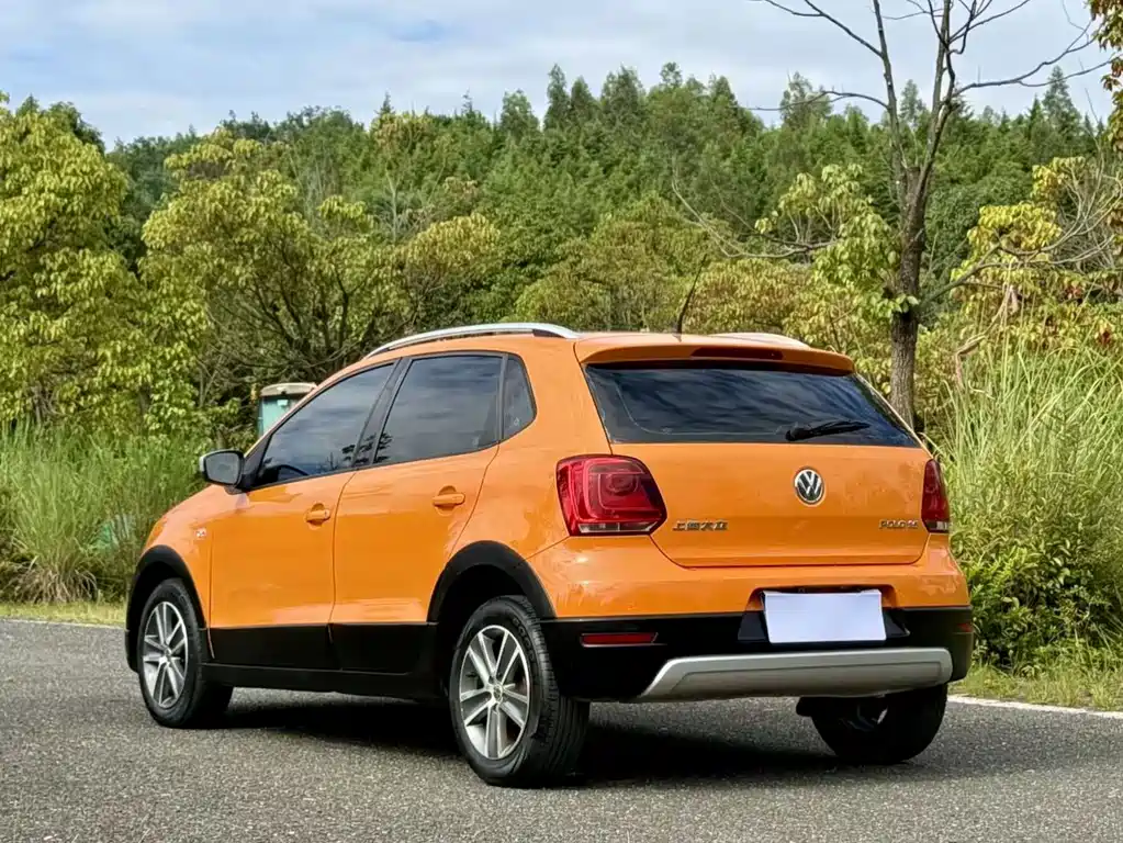 Volkswagen Polo — миниатюра 7