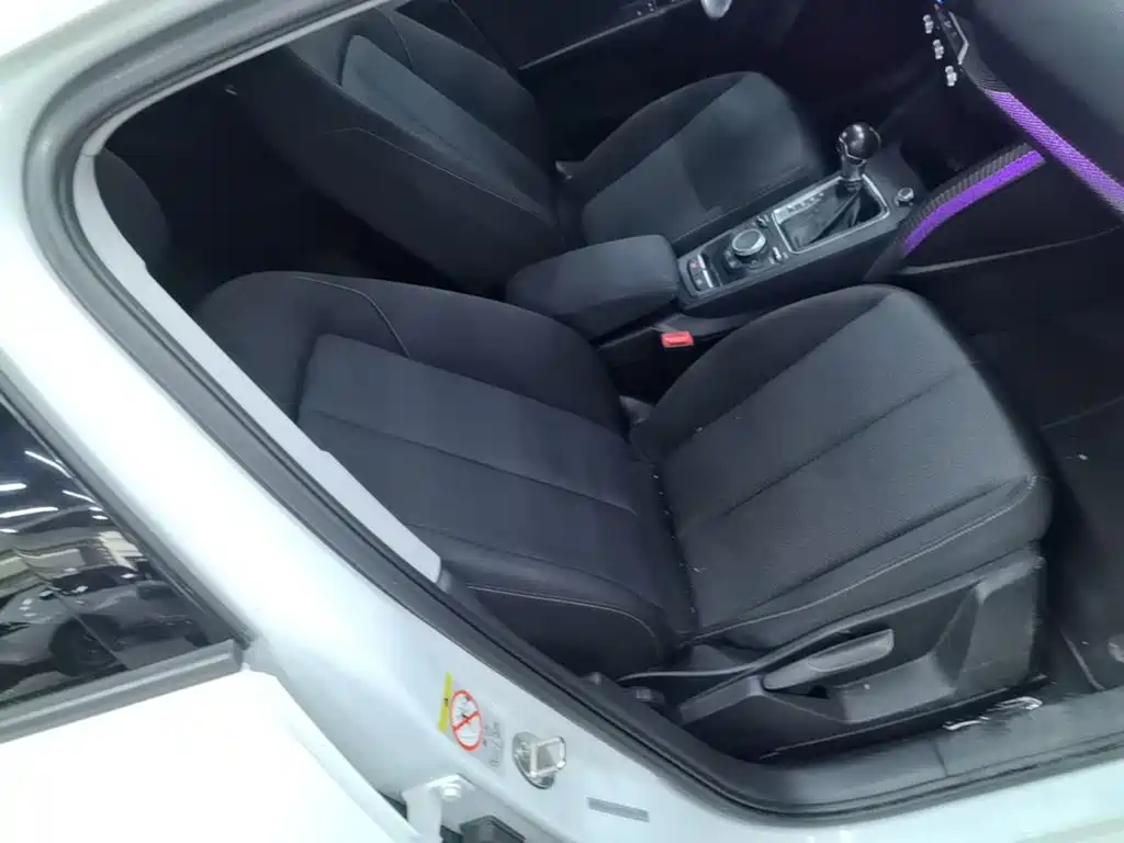 Audi Q2L — миниатюра 25
