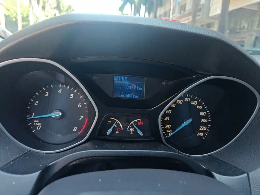 Ford Focus — миниатюра 12
