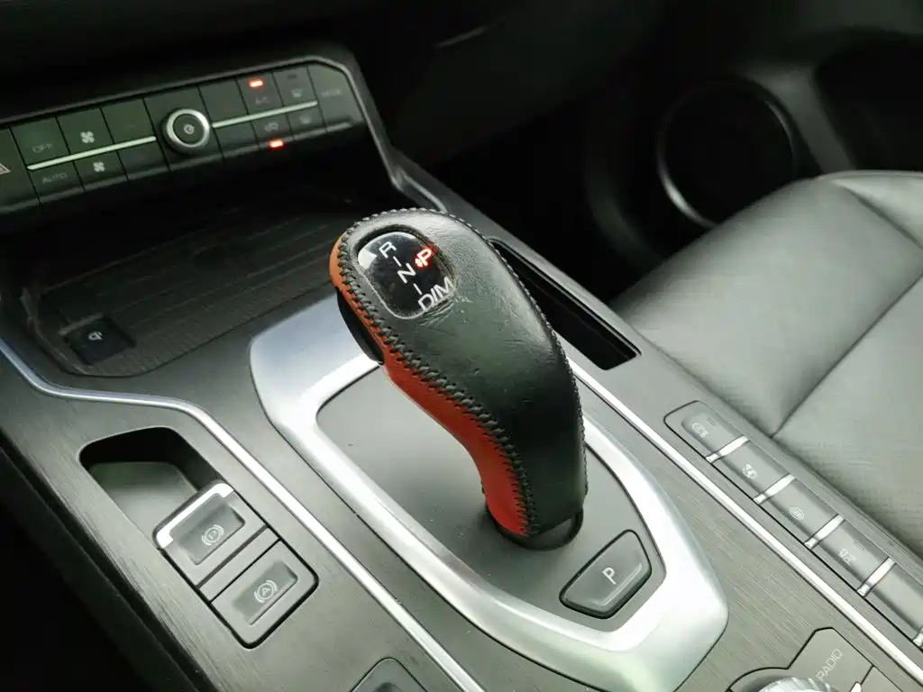 Wey Wey VV6 — миниатюра 13