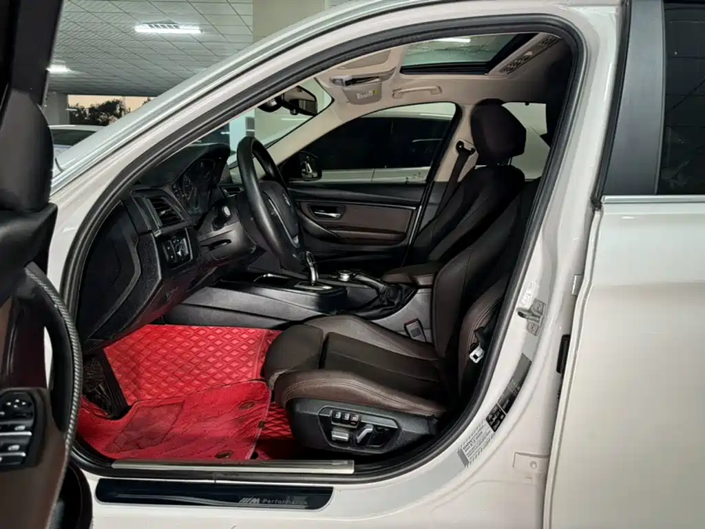 BMW 3 Series — миниатюра 5