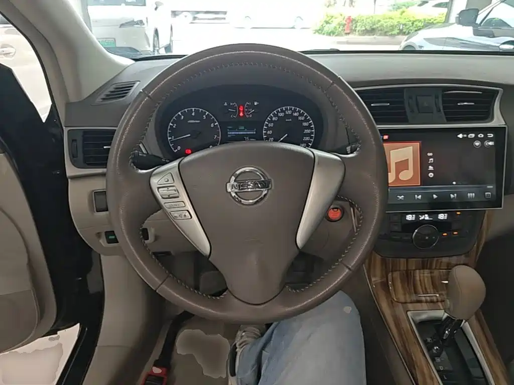 Nissan Sylphy — миниатюра 11