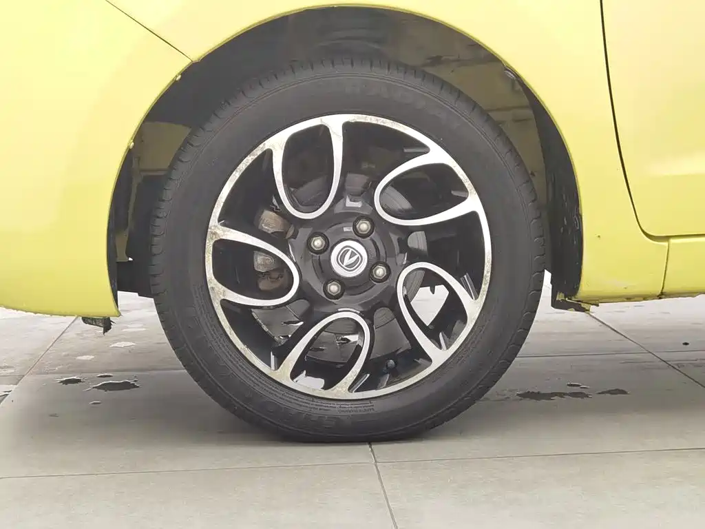 Changan BenBen — миниатюра 17