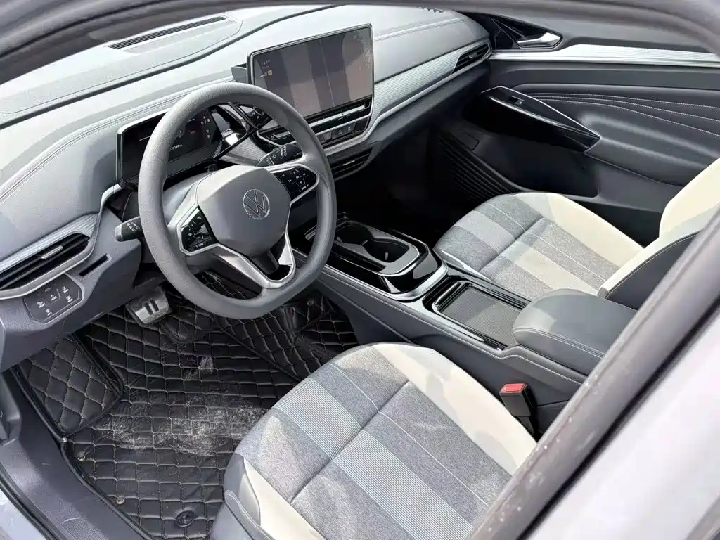 Volkswagen ID.4 Crozz — миниатюра 4