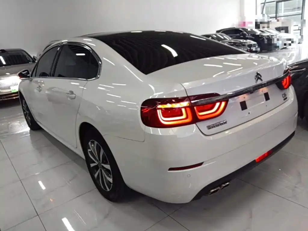 Citroen C6 — миниатюра 23