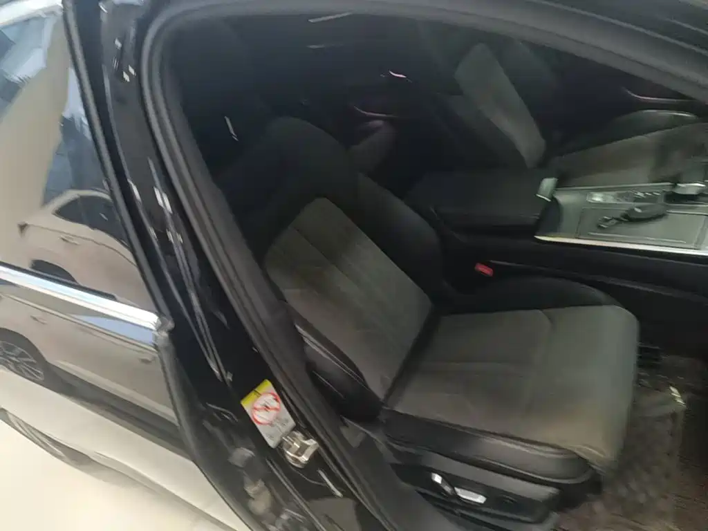 Audi A6L — миниатюра 25