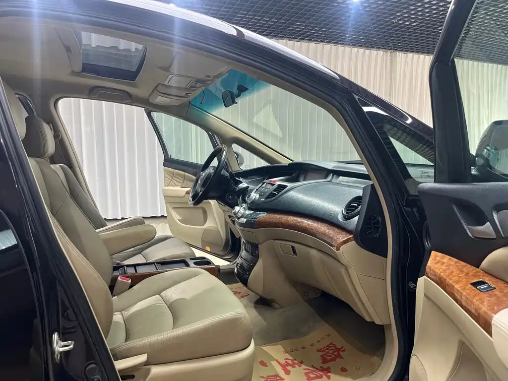 Honda Odyssey — миниатюра 12