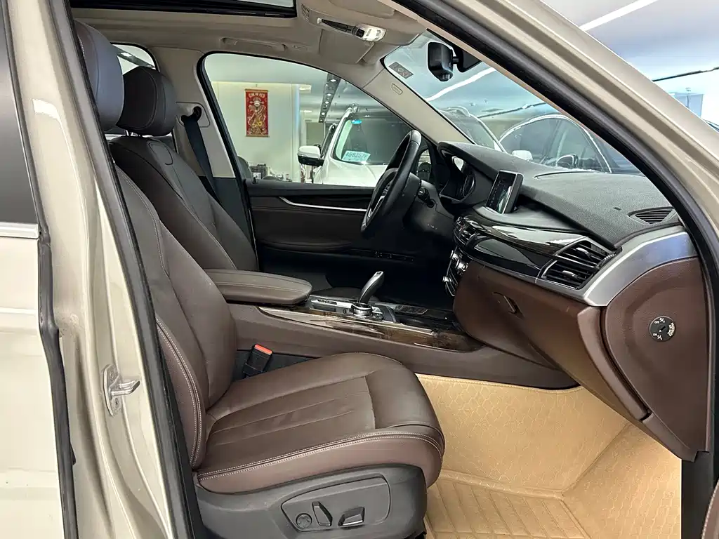 BMW X5 (Import) — миниатюра 12