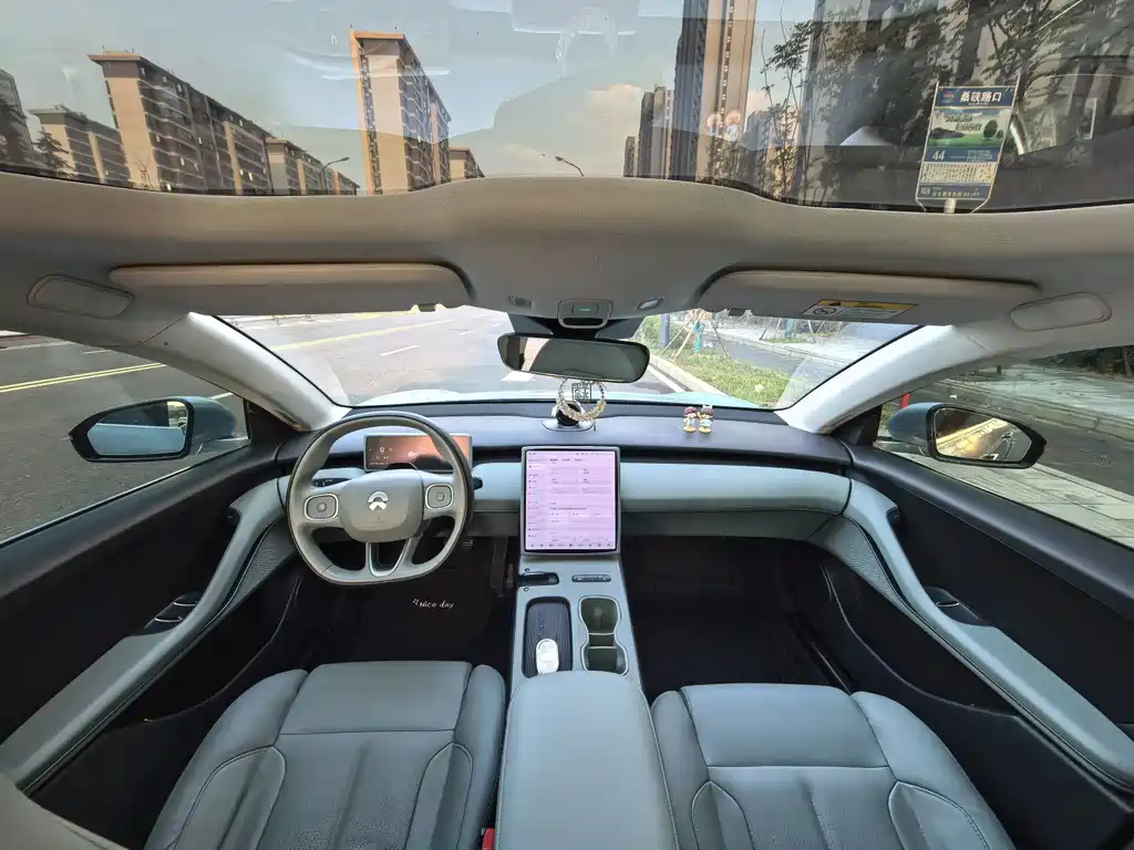 NIO ET5 — миниатюра 9