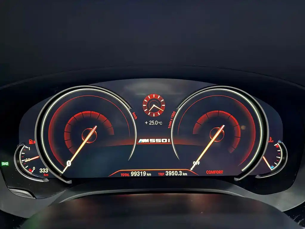 BMW 5 Series — миниатюра 12