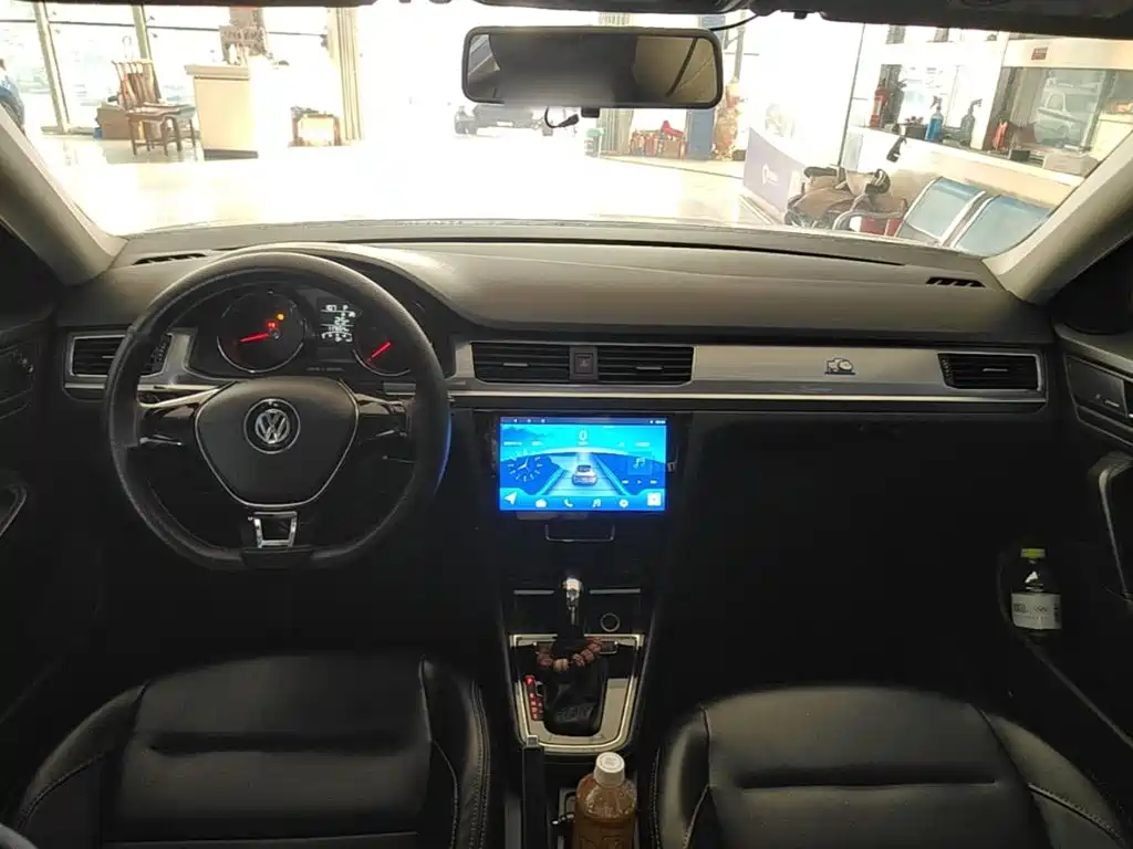 Volkswagen Bora — миниатюра 6