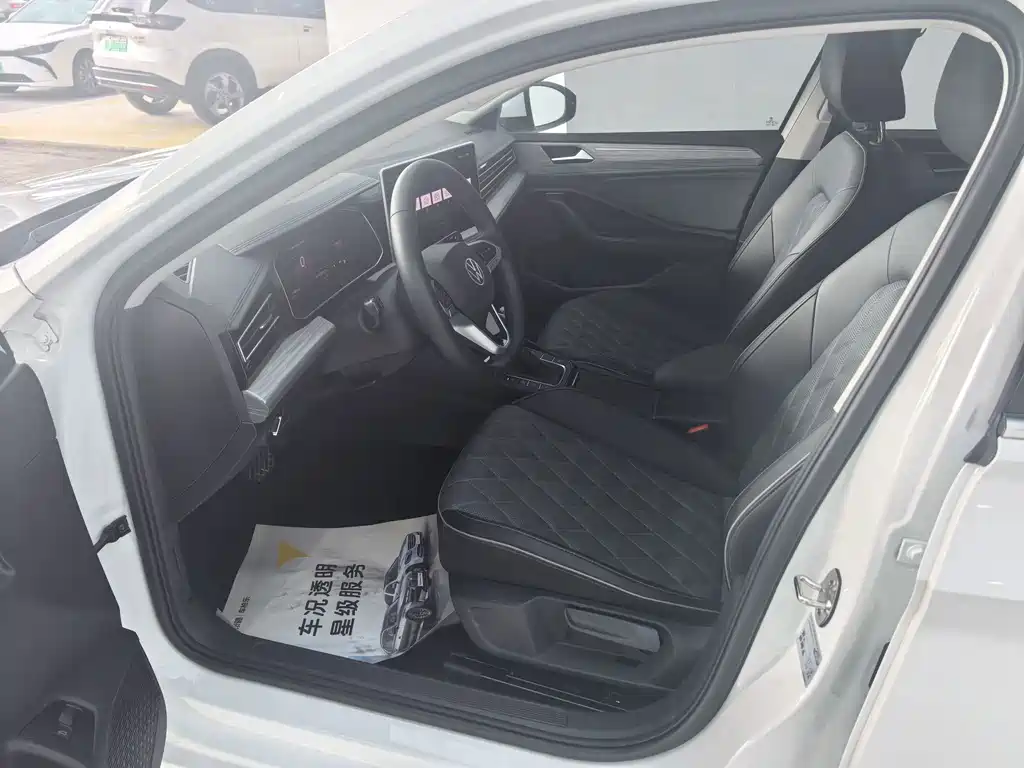 Volkswagen Sagitar — миниатюра 7
