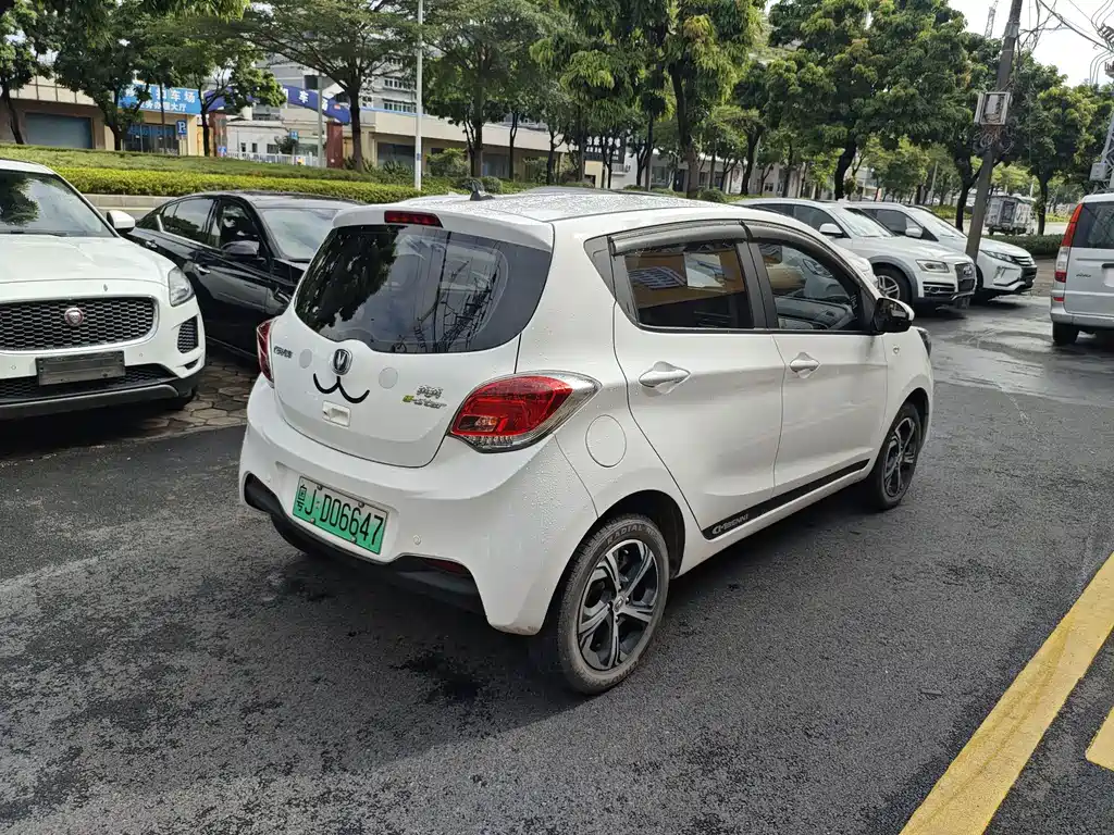 Changan Benben E-Star — миниатюра 9