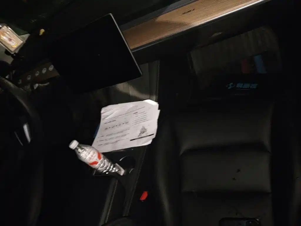 Tesla Model 3 — миниатюра 20