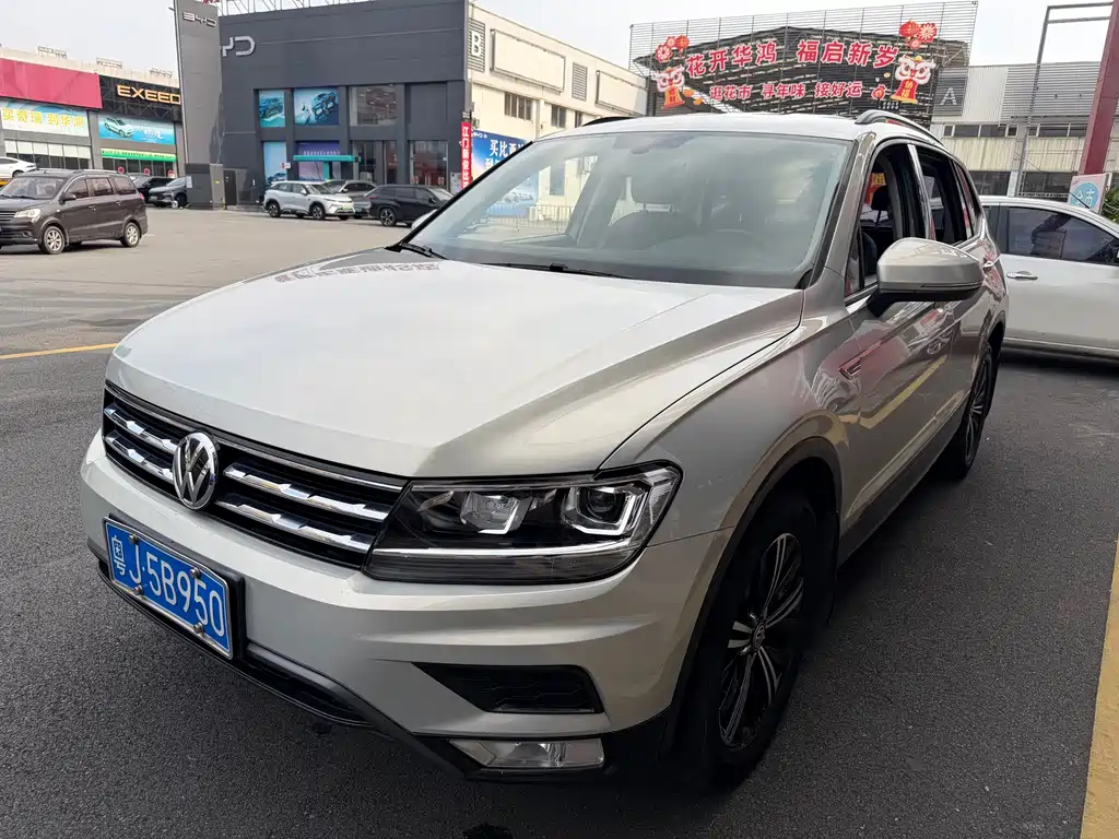 Volkswagen Tiguan L 2019