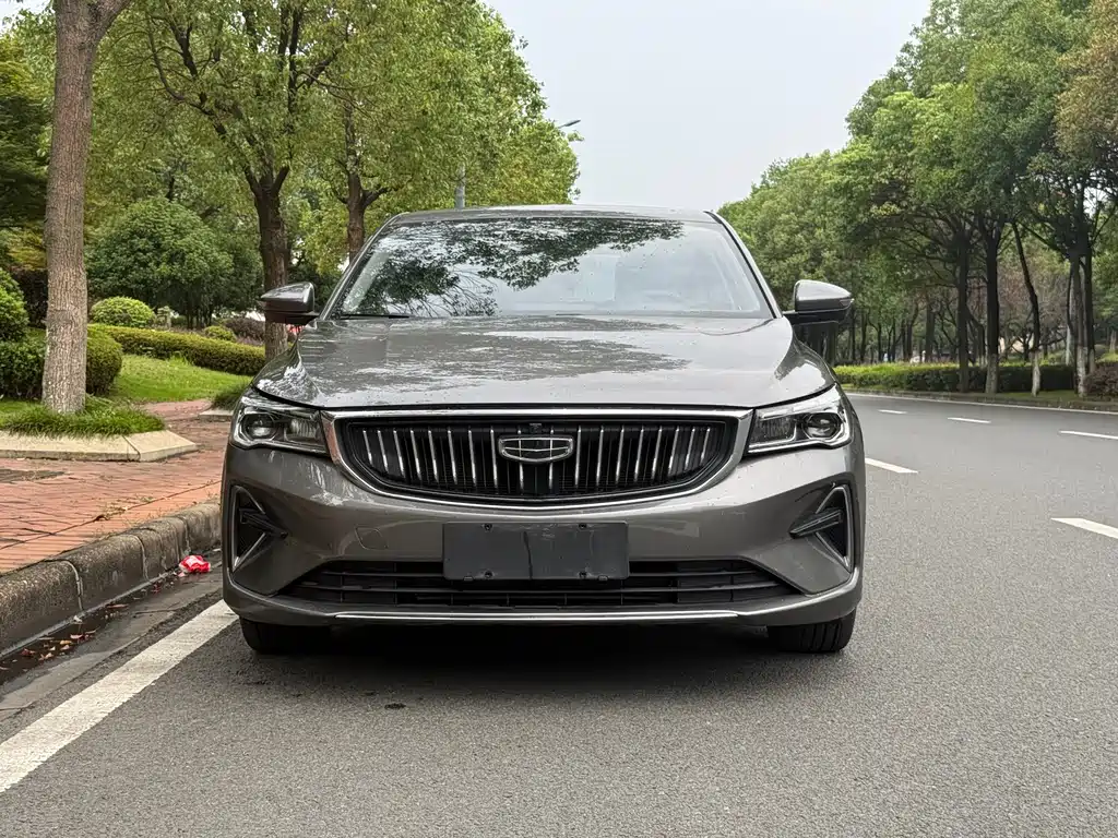 Geely Emgrand — миниатюра 2