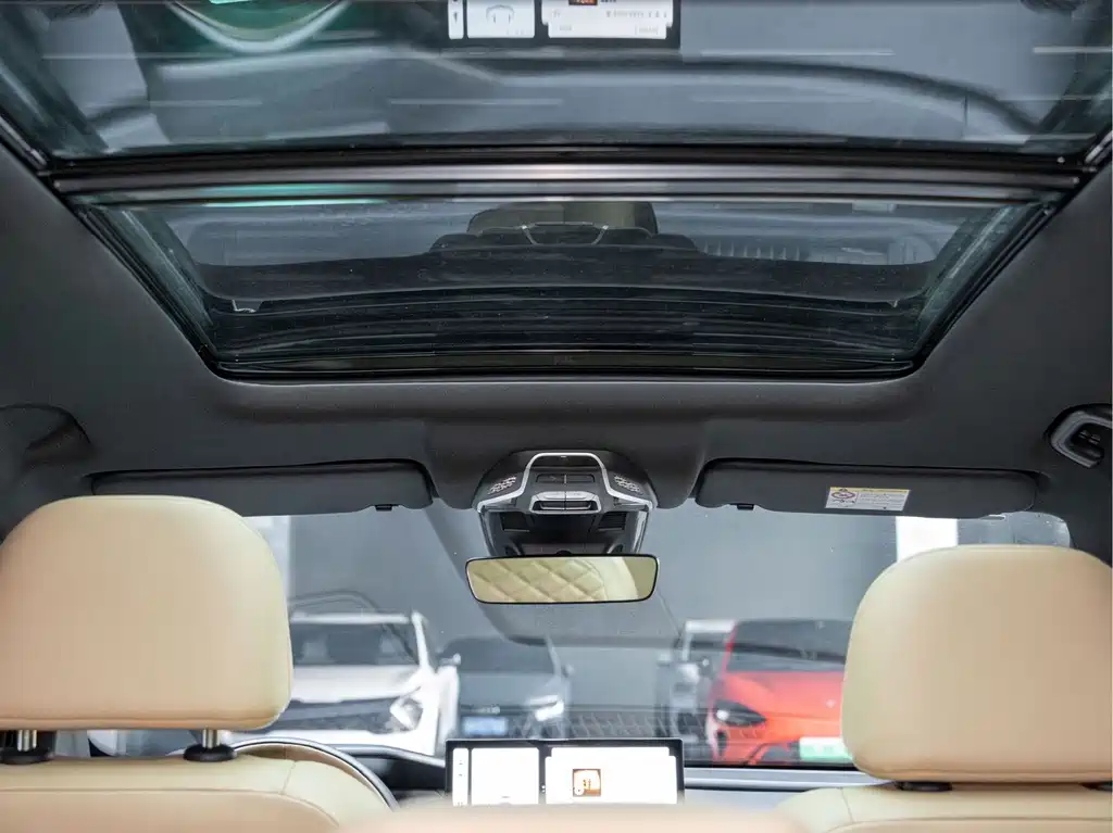 Geely Haoyue L — миниатюра 17