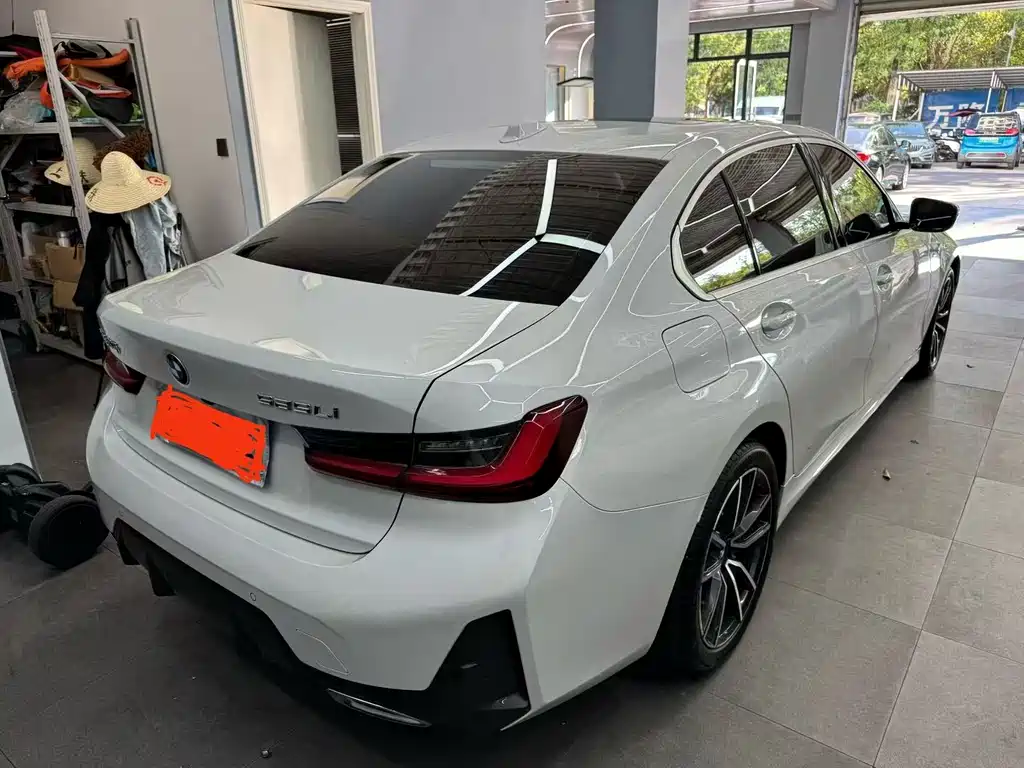 BMW 3 Series — миниатюра 5